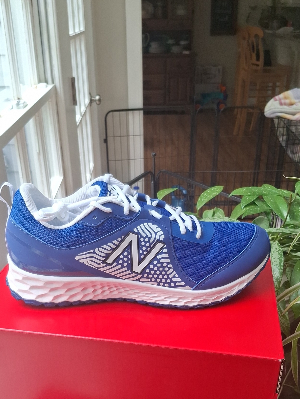 New Balance Men's Royal Blue and White Lightweight Running Sneakers